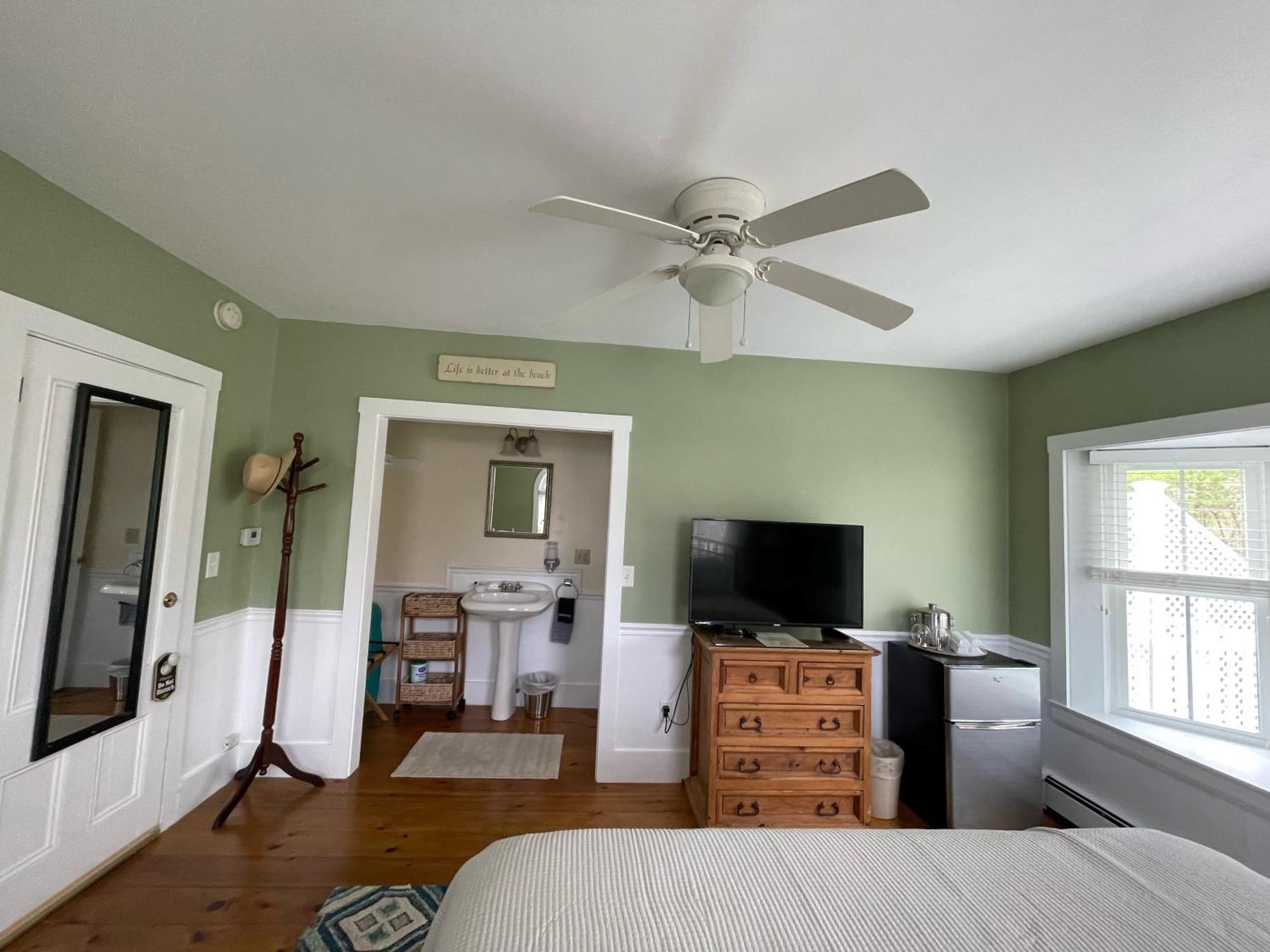 Bourne Bed And Breakfast โอกันควิท ภายนอก รูปภาพ