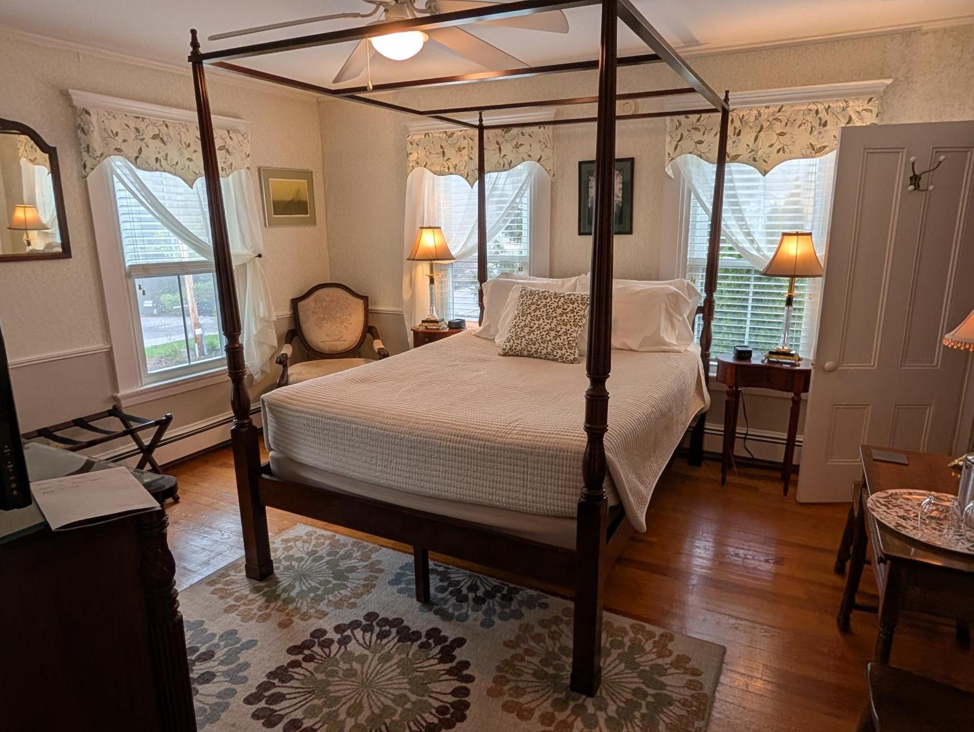Bourne Bed And Breakfast โอกันควิท ภายนอก รูปภาพ